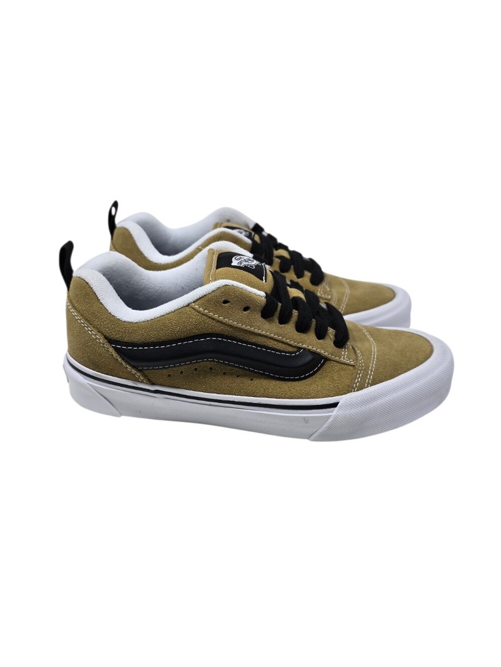 NEW Vans Knu Skool Suede Lace Up Low Top Sneakers Women's 8